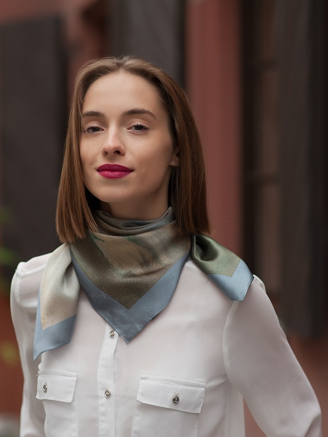 Šilkinė skarelė M. K. Čiurlionis „Vakaras“